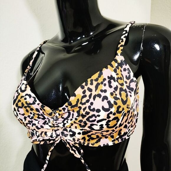 Shade & Shore Underwire Bikini Top - Picture 1 of 6